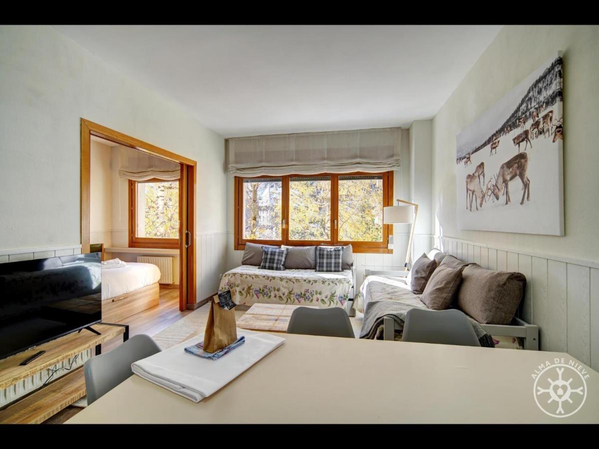 Maladeta De Alma De Nieve Appartement Baqueira Beret Buitenkant foto